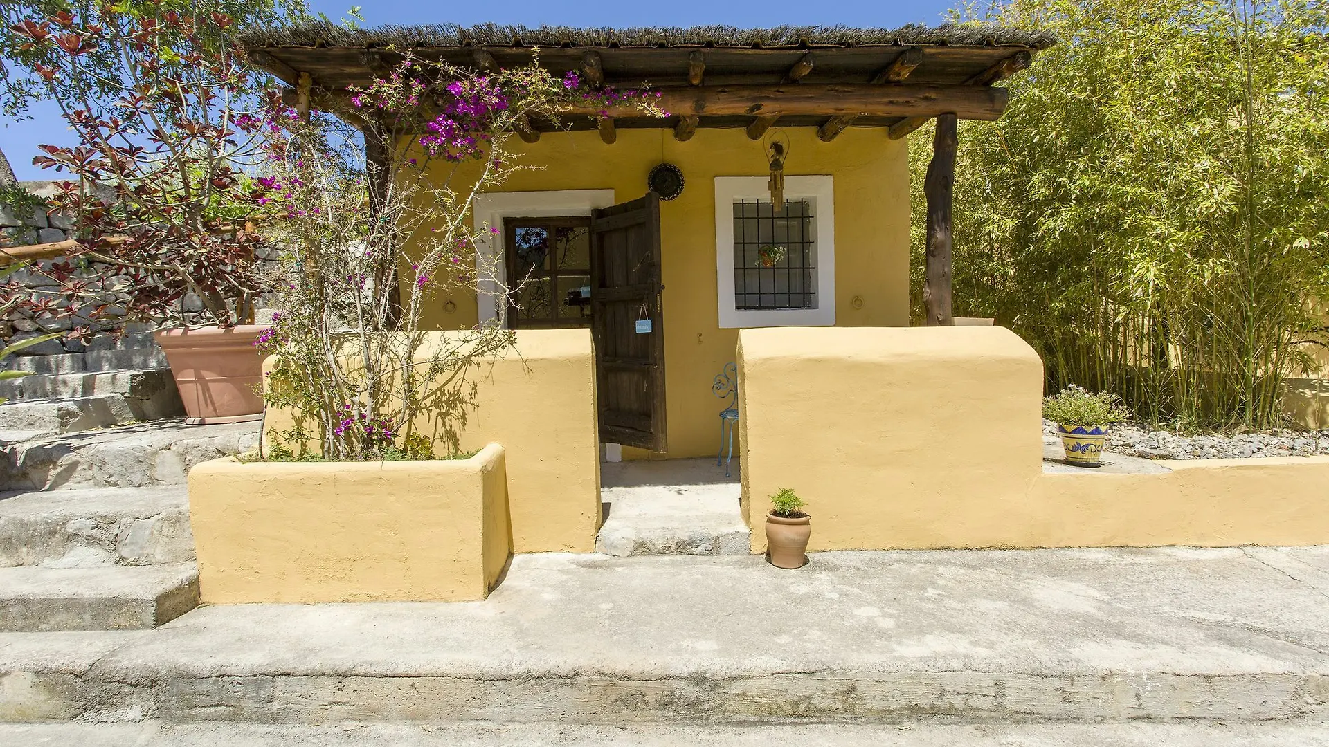 Las Mariposas Ibiza San Rafael De Sa Creu